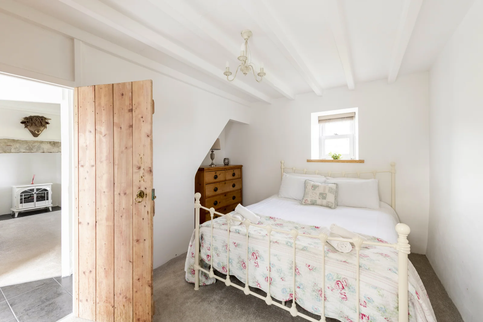 Ground floor double bedroom